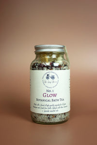 The Cambridge Soap Company - No. 1 Glow Botanical Bath Tea 200ml